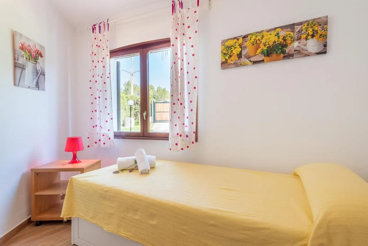 הוילה Casa Pequena Crestatx בית נופש