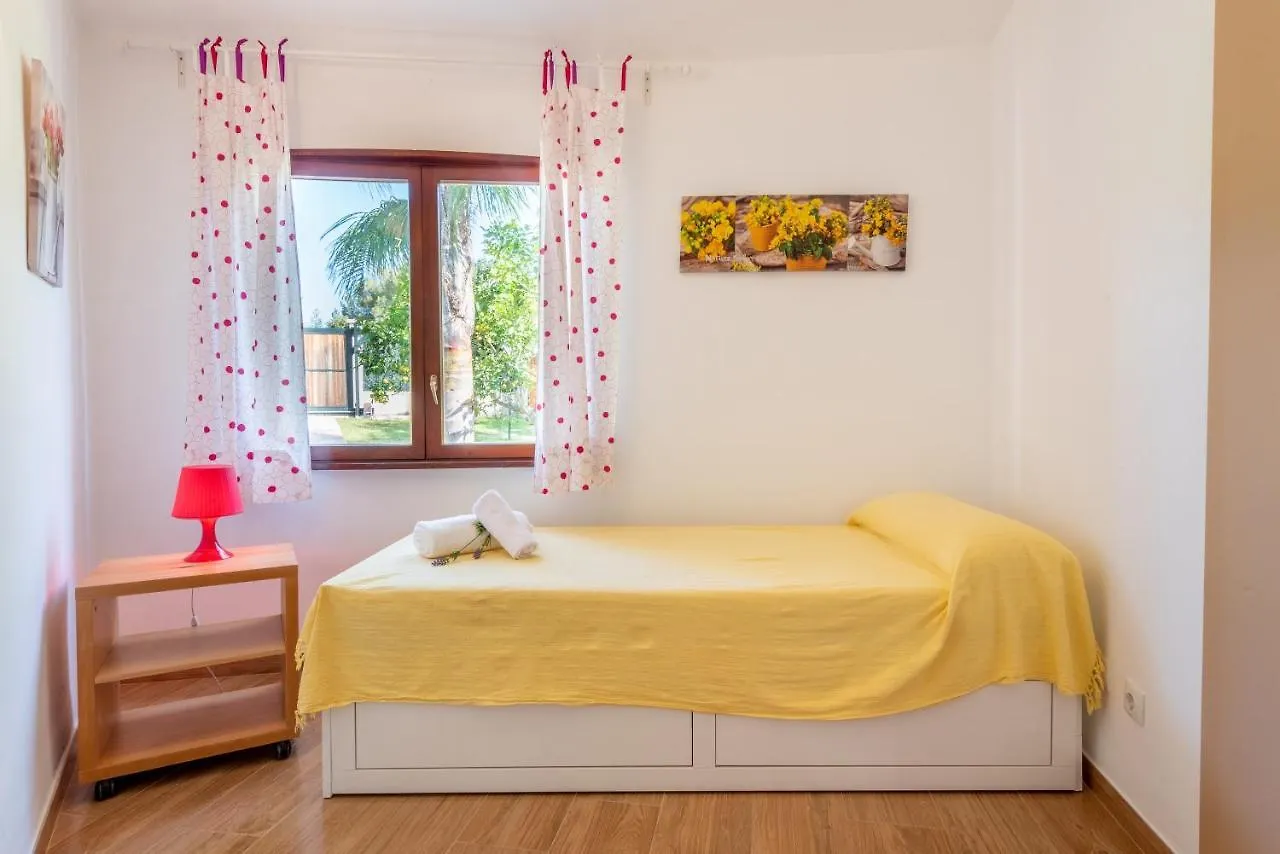 בית נופש הוילה Casa Pequena Crestatx